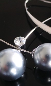 3000100-ringcollier-zwei-perlen-detail